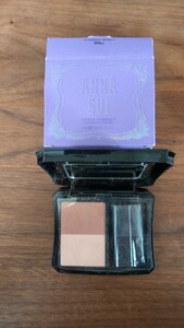 ANNA SUI アナスイ　チークコンパクト　#700新品