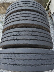 溝あり 再生タイヤ(トレッドパターン M134) 195/75R15 109/107L LT 4本セット 売り切り