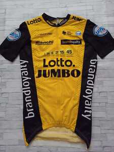 支給品　Lotto Jumbo　背中メッシュ　サイクルジャージ　SHIMANO　ロットユンボ　JUMBO VISMA ユンボヴィスマ　ロードバイク　自転車