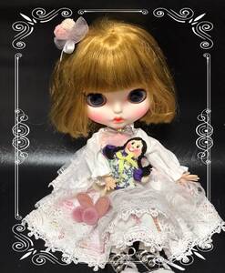 Blythe ブライス ICYドール 1/6ドール 人形 フィギュア カスタムドール 撮影用 お人形 現品のみ (B211009)