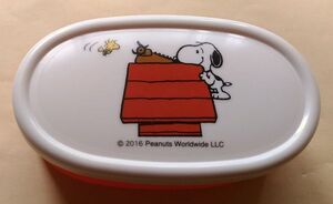 中古 スヌーピー タッパー 小型 １個 180ml スケーター お弁当のおかず入れ 保存容器 2016 小物入れ PEANUTS SNOOPY 日本製 used