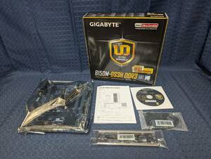 【未使用品】GIGABYTE B150M-DS3H DDR3 マザーボード　ギガバイト