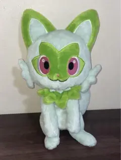 ニャオハ　ぬいぐるみ　だっこして！ニャオハ