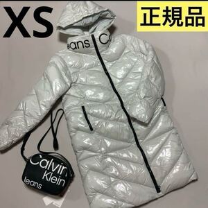 洗練されたデザイン　Calvin Klein Jeans ウインタージャケット XS　J20 J219827