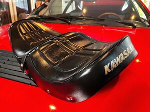 新品Z1Z2ダブルアンコ抜きカスタムシートスタッズゲルザブ加工済みKAWASAKI