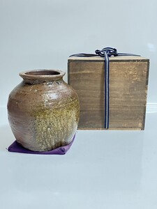 鑑賞陶器特別出品　桃山期　古越前壺　最高の自然釉の景色