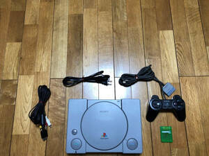 ★訳あり★ 初代 PlayStation　プレイステーション PS1 プレステ1 SCPH-7000　本体　SONY/ソニー 製造 : S MARUKO