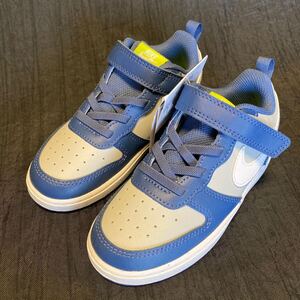 【NIKE】スニーカー　１６㎝　コートバーロウ　LOW２TDV　（子供用）