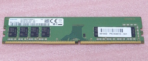 ◆Samsung M378A1K43CB2-CRC - PC4-19200/DDR4-2400/PC4-2400T 288Pin DDR4 UDIMM 8GB 動作品