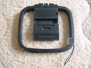 Panasonicのロゴ入り　AMラジオのループアンテナ　ミニコンポなどに接続　リード線2本差しこみタイプ