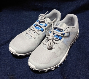 未使用 Reebok リーボック CN6773 REEBOK REALFLEX TRAIN 5.0 23