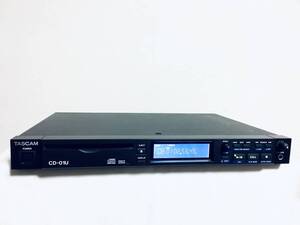 ★☆高性能・多機能☆★TASCAM CD-01U 業務用CDプレーヤー TEAC タスカム ティアック◎メンテ済♪