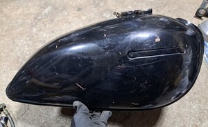 3 カワサキ KZ系? 純正タンク Z1 Z2 Z750RS KZ1000 KZ900 外装 当時物 ヨシムラ キジマ コニー 燃料タンク