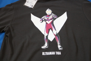 ウルトラマン　Tシャツ　ダークグレー　メンズ　L　ウルトラマンティガ　キーホルダー付き　円谷プロ　バンダイ　新品 未使用 