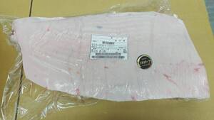 【現物販売】三田ポーク皮付豚バラ　6.58ｋｇ　兵庫県産　キャンプ　ＢＢＱ　バーベキュー　焼豚　皮付き肉　豚バラ