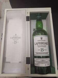 【新品未開封】LAPHROAIG（ラフロイグ）25年 52％ 700ml 