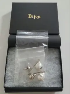 bijou r.i パールピアス