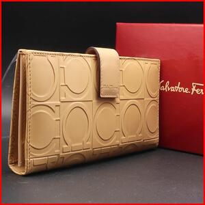 正規品 フェラガモ Ferragamo 財布 Long Wallet ガンチーニ Gancini 総ロゴ All-over Logo オールレザー All-Leather 箱 Branded box 美品