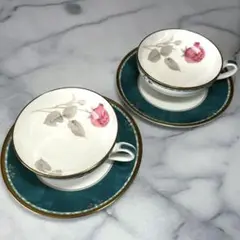 美品NARUMI／ナルミ カレス エメラルドグリーン カップ&ソーサー　ペア