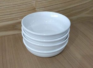白いお皿　丸型小皿　白い丸型小皿　４枚セット　お得　小皿