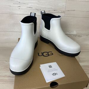 【UGG】UGGのサイドゴアブーツ　ドロップレット 防水　内ボア　24cm 新品未使用