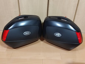 GIVI V35N サイドケース 左右セット 防水インナーバック付けます