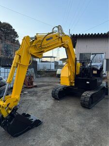 KOMATSU コマツPC28UU 油圧ショベル　オフセットブーム　3トンクラス　