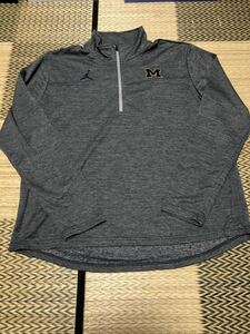 Nike Jordan Brand（ジョーダン）Michigan ハーフジップ長袖シャツ グレー USサイズXL 新品