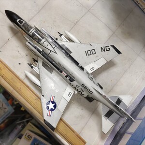 1/48 アメリカ海軍　F4JファントムⅡ完成品