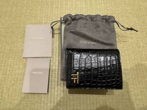 未使用 TOM FORD トムフォード クロコ風レザー 二つ折りウォレット クロコ型押し 二つ折り財布 YT274 LCL168G 1N001