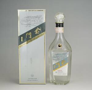 鳳】未開栓　中華民国　84年　金門紀念酒　58％　600ml　重約1041g　244-22検： 金門大麹　玉山茅台酒 響　白州　竹鶴　山崎　貴州 茅台 