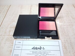 コスメ 《未使用品》SUQQU スック ピュアカラーブラッシュ 頬紅 紅貝染 4G28C 【60】