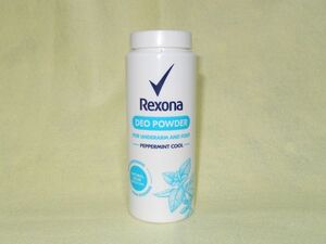 ♪♪ワキや足、爽快！ Rexona　デオドラントパウダー　８０ｇ　♪♪