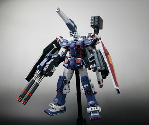 MG　フルアーマーガンダム　サンダーボルト版　塗装済み完成品