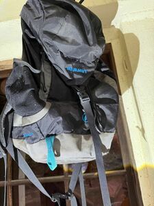 MAMMUT☆ バックパック☆ アウトドア☆28☆富士登山で使用☆ リュック☆使用感あり