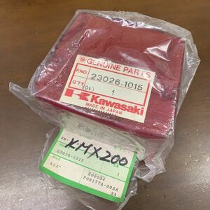 新品　絶版　KMX200 純正テールランプ　23026-1015 カワサキ