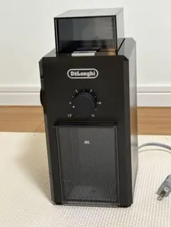 デロンギ うす式 コーヒーグラインダー DeLonghi KG79J