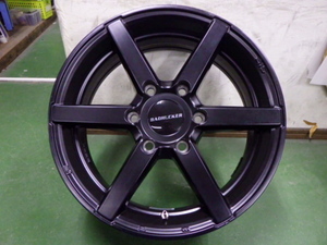 ラブラーク ４１５ コブラ ＢＡＤＲＵＣＫＥＲ♪１７×６．５Ｊ ＋３８♪ＰＣＤ１３９．７♪１本のみ♪ハイエース/スペア/予備/補修用に