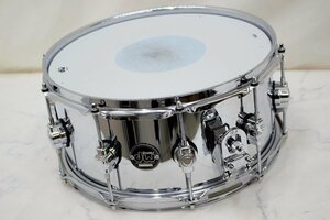 Y2101　中古品　打楽器　スネアドラム　dw drums　performance series HAND CRAFTED　【ケース付き】