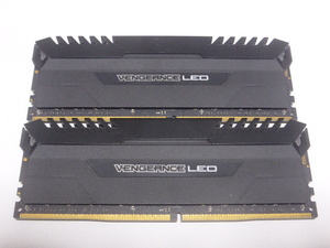 メモリ デスクトップパソコン用 CORSAIR VENGEANCE LED 白 DDR4-3000 PC4-24000 16GBx2枚 合計32GB 起動確認済みです LED暗いです