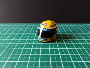 1/10 アイルトン・セナ ヘルメットのみ F-1 マクラーレン ホンダ タミヤ TRG ドライバー フィギュア ヘルメット ラジコン　バイザー開閉 