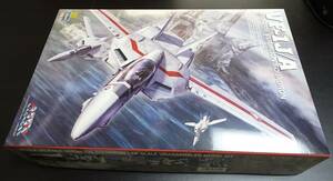 ハセガワ 1/48 VF-1J/A