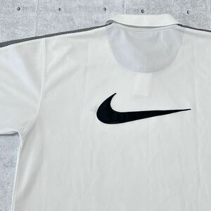 00s Y2K NIKE スキッパー ポロシャツ 両面ロゴ ビッグロゴ ナイキ　　デカロゴ 半袖 ショートスリーブ スウォッシュ スウッシュ 早3908