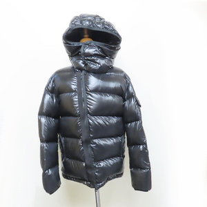 Ts467131 モンクレール ダウンジャケット NEUVIC GIUBBOTTO 黒 #0 MONCLER 中古/クリーニング済み