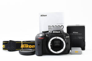 ★美品・完全動作品★NIKON ニコン D3300ボディ　取説・ストラップ・バッテリー・充電器付