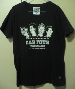 soccer Junky(サッカージャンキー)×(株)ジュン製(コラボ)FAB FOUR FOOTBALLERS(C・ロナウド&メッシ&ベッカム&ロナウジーニョ)ＴシャツL 黒