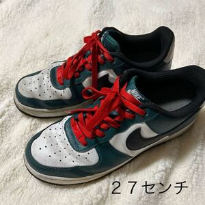 NIKE スニーカー エアフォースワン　AIR 緑　人気　おしゃれ