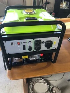 EENOUR インバーター発電機 GT3500iO 定格出力2.8kVA エンジン発電機 ガソリン発電機 DIY 業務用 仕事用 建設作業 BD608