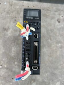 中古 KEYENCE AC SERVO SV-010P2 中古現状品　キーエンス