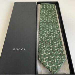 グッチ（GUCCI） 緑碇柄ネクタイ